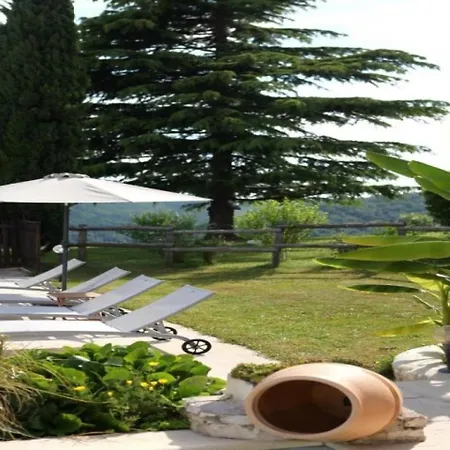 House L'acacia *