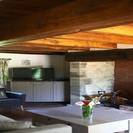 Сasa de vacaciones House L'acacia Linac